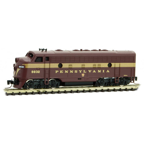 Z F7A LOCOMOTIVE PRR #9832