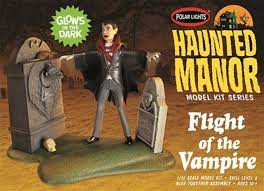 POLAR  LIGHTS 1/12 Haunted Manor Flight of the Vampire Glow-in-the-Dark Diorama Set