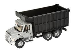 WALTHERS HO Dual Axle Dump Truck