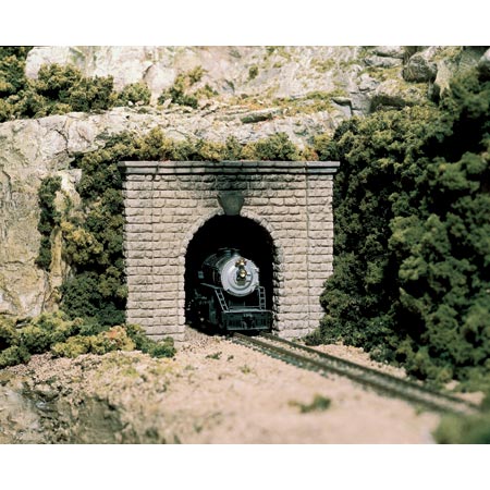 WOODLAND SCENICS N Single Track Tunnel Portals pkg(2; Unpainted Hyrdrocal(R) Castings), Cut Stone