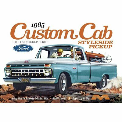 MOEBIUS  1/25 1965 Ford Custom Cab Styleside Pickup Truck