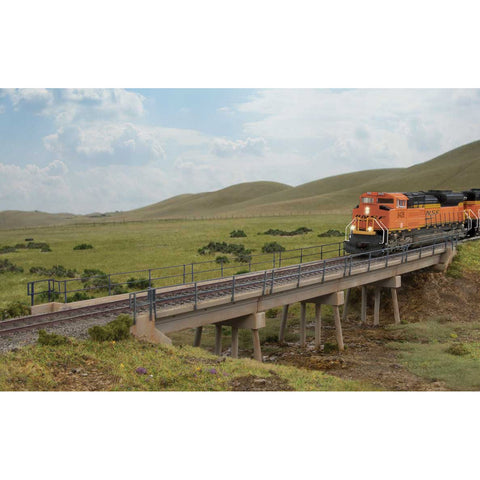 WALTHERS HO Short Span Concrete Bridge Kit