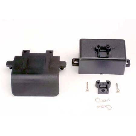 TRAXXAS REAR BUMPER/BATT BOX