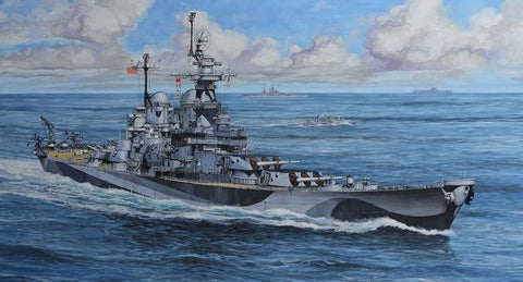 REVELL  1/1200 USS Missouri Battleship WWII