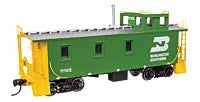 WALTHERS HO 30' GTW Style Wood Caboose with Offset Coupola - Ready To Run -- Burlington Northern #11105