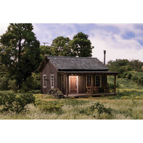 N RUSTIC CABIN BUILT-UP LIGHTED
