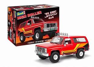 REVELL 1/25 1985 GMC Jimmy 4x4 High Roller