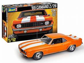 REVELL 1/12 1969 Camaro Z28 (3 in 1)