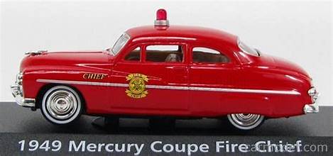 MOTOR MAX  1/43 1949 Mercury Fire Chief