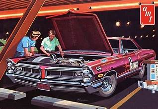 AMT 1965 Pontiac Grand Prix Show and Go