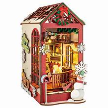 ROLIFE Christmas Indoor Scene DIY Book Nook
