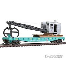 WALTHERS  HO Flatcar with Logging Crane - Ready to Run Union Pacific(R) (green, black)