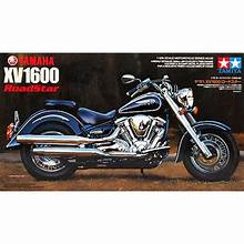 TAMIYA 1/12 Yamaha XV1600 Road Star Motorcycle
