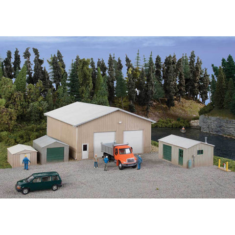 WALTHERS HO Pole Barn & Sheds Kit