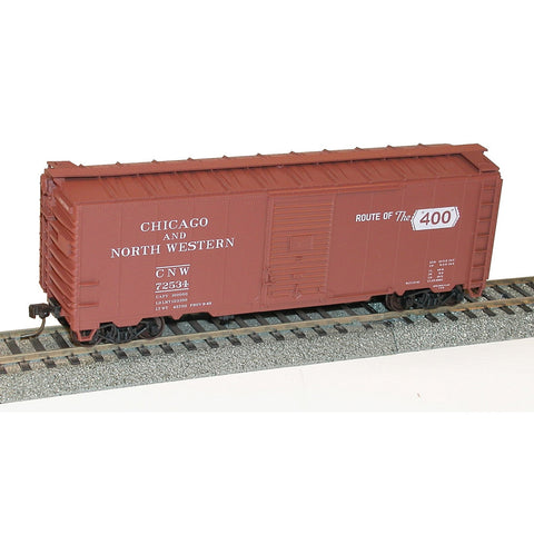 HO 40' SINGLE DOOR BOXCAR CNW KIT