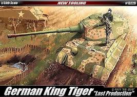 ACADEMY 1/35 King Tiger Last Prod German Tank
