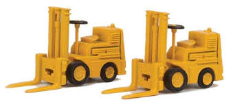 WALTHERS HO Forklift 2-Pack - Assembled -- Yellow