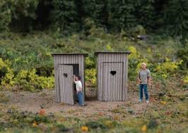 WALTHERS Outhouse pkg(2) -- Laser-Cut Wood Kit