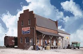 WALTHERS HO Columbia Feed Mill Kit