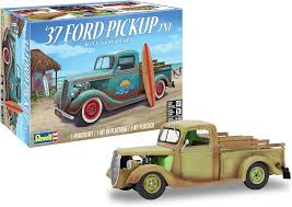 REVELL 1/25 1937 Ford Pickup Truck w/Surfboard (2 in 1)
