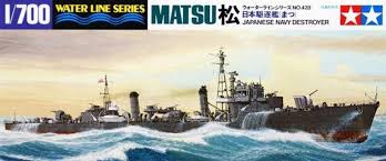 TAMIYA 1/700 IJN Matsu Destroyer Waterline