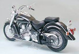 TAMIYA 1/12 Yamaha XV1600 Road Star Motorcycle
