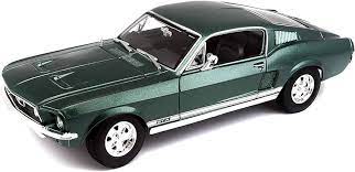 MAISTO  1/18 1967 Ford Mustang GTA Fastback (Metallic Green)