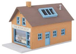 WALTHERS HO The Book Shop -- Kit
