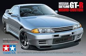 TAMIYA 1/24 Nissan Skyline GT-R R32 (Infiniti G) Sports Car