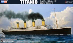 HOBBY BOSS 1/700 Titanic