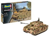 REVELL 1/35  PANZER IV TANK W/2 CREW