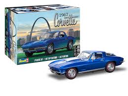 REVELL 1/25 1967 Corvette Coupe