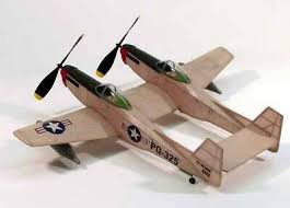 DUMAS 17-1/2" Wingspan F82 Twin Mustang Rubber Pwd Aircraft Laser Cut Kit