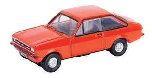 N VEHICLE 1974 FORD ESCORT RED