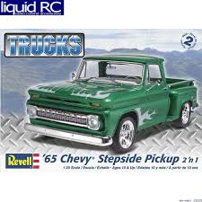REVELL 1/25 1965 Chevy Stepside Pickup Truck (2 in 1)