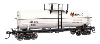 WALTHERS HO 36' 10,000-Gallon Insulated Tank Car w/Large Dome, Bolted Jacket - Ready to -- National Starch & Chemical ACFX #6273