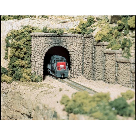 WOODLAND SCENICS HO Tunnel Portal: Random Stone Single