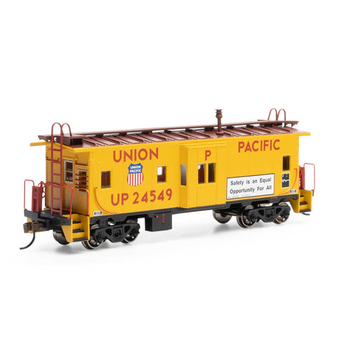 HO BAY WINDOW CABOOSE UP #2549