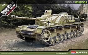 ACADEMY 1/35 Sturmgeschutz IV Tank