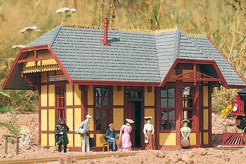 PIKO G Grizzly Flats Station, Building Kit