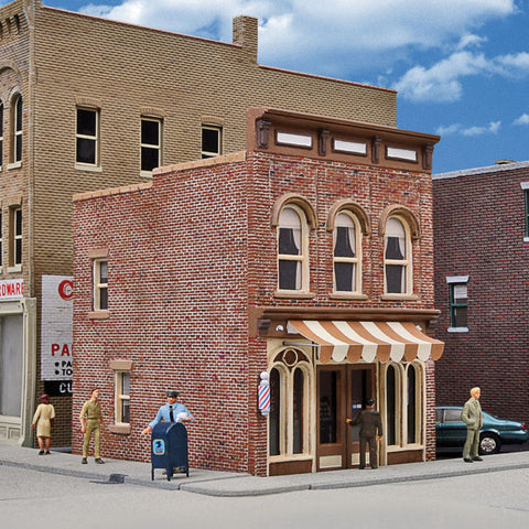 WALTHERS HO Vic's Barber Shop Kit