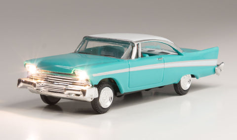 WOODLAND SCENICS Just Plug: HO Vehicle, Fancy Fins, Lighted