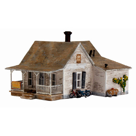 WOODLAND SCENICS HO Old Homestead - Built-&-Ready