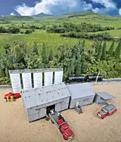 WALTHERS HO Trackside Oil Dealer Kit