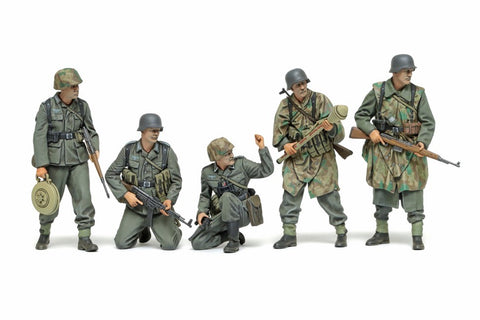 TAMIYA 1/35 Late WWII German Infantry Set (5)