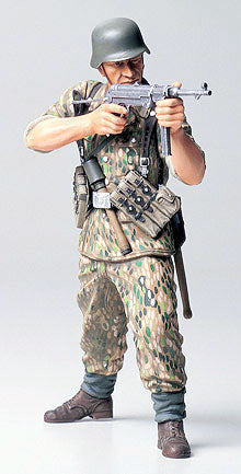 TAMIYA 1/16 WWII German Elite Infantryman