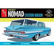 AMT 1/25 1960 Chevrolet Nomad Station Wagon