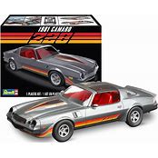 REVELL 1/25 1981 Camaro Z-28
