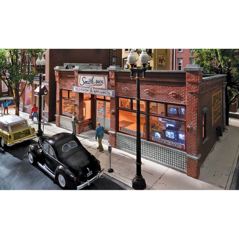 WOODLAND SCENICS O Build-&-Ready: Smith Brothers TV & Appliance