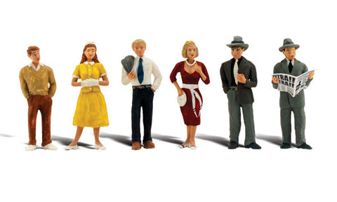 WOODLAND SCENICS O Figures: Pedestrians